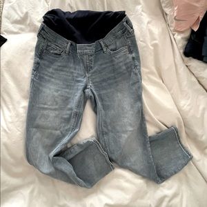GAP Cheeky Straight Maternity Jeans